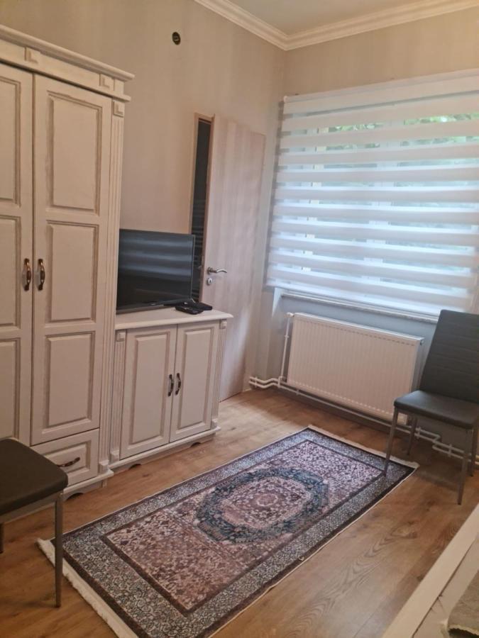 Huerrem Apartman Еґер Екстер'єр фото